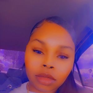 Meet your Posher, Breanna